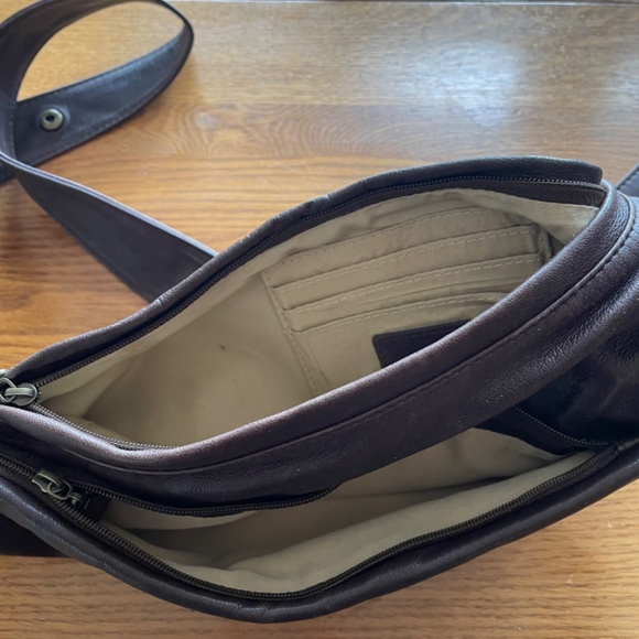 Sash bag - half - Picture 3 of 5